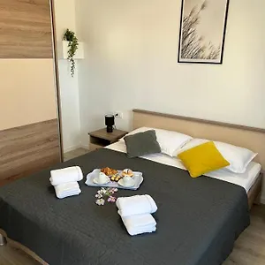  Appartement Apartman Ana