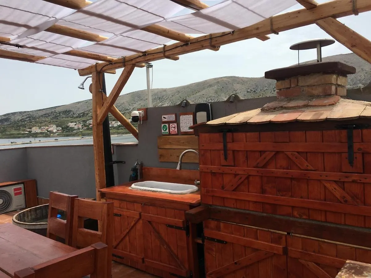 4Rest Vila Pag Town Chorvatsko